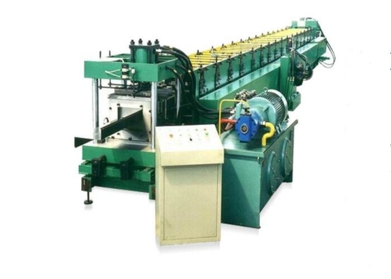 自動 30kw Z セクション母屋機械 16m/Min 450mm