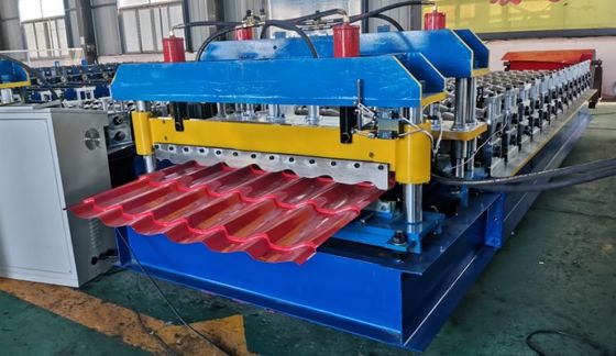 ISOは機械4m/min油圧ガイドのコラムを形作るタイル ロールを艶をかけた