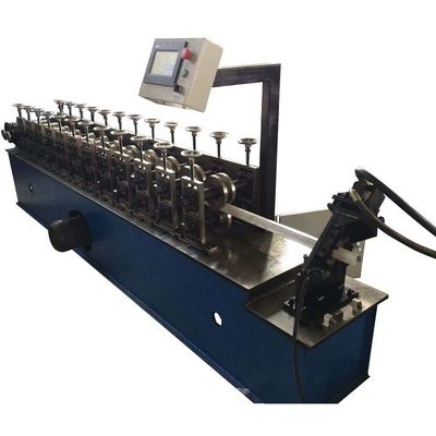 機械40m/min鋼鉄タイルを形作る2T Furringチャネル ロール