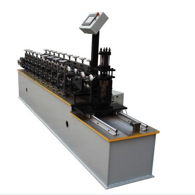 角度は機械5.5KW 20m/min油圧切断を形作る壁パネルに玉を付ける