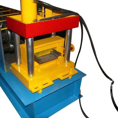 機械25m/min 15ローラーの場所を形作る5T戸枠ロール