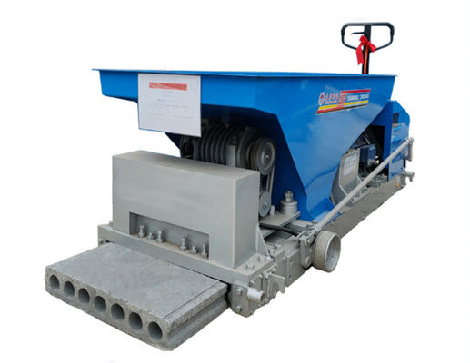 軽量のセメントの隔壁のパネルの押出機5.5KW 3.2m/Min